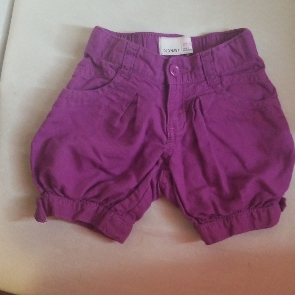 2T Old Navy Toddler Shorts